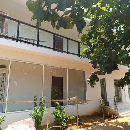 Ecoark Farmstay